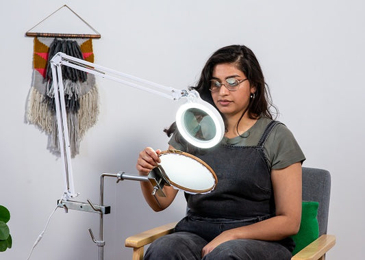 Magnifying Light - for Lowery Workstand