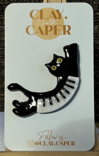 Cat in a Piano - Needle Minder